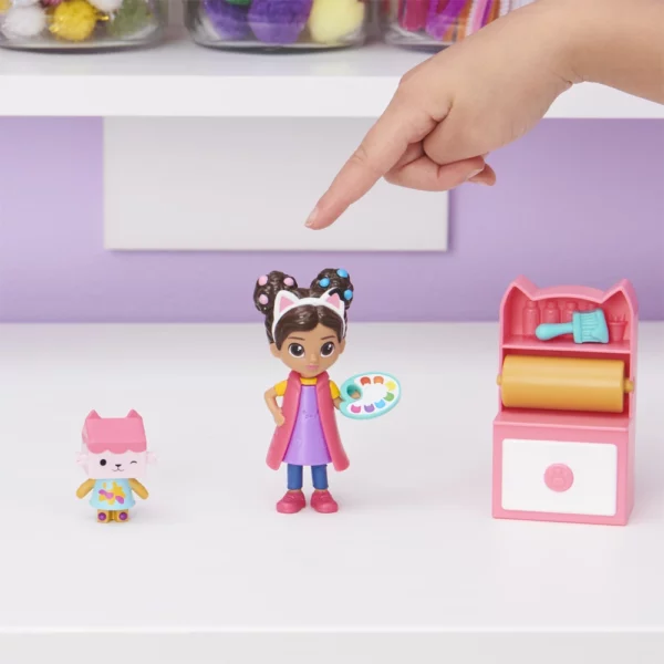 Gabby's Dollhouse Umjetnički studio Cat-tivity set za igru, prikaz figurica izvan ambalaže