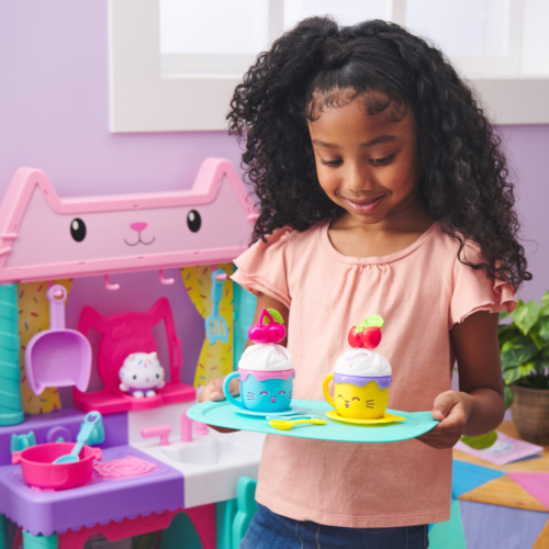 Gabby's Dollhouse set Sprinkle Party Sweet Treat za kreativnu igru - Slika 5